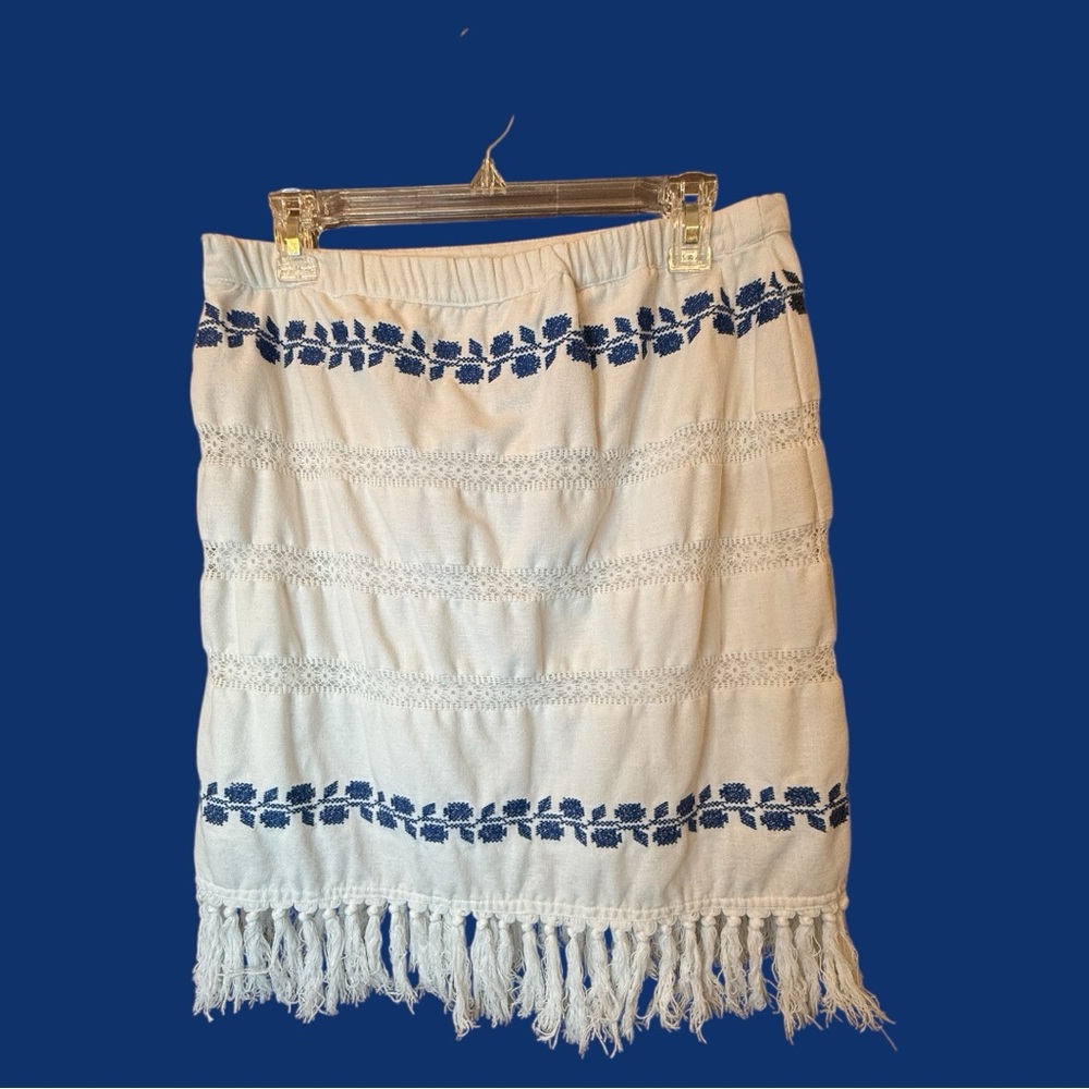2 piece set Style & Co top and For Cynthia bottom. Skirt & oversized top. Size M - Picture 9 of 14